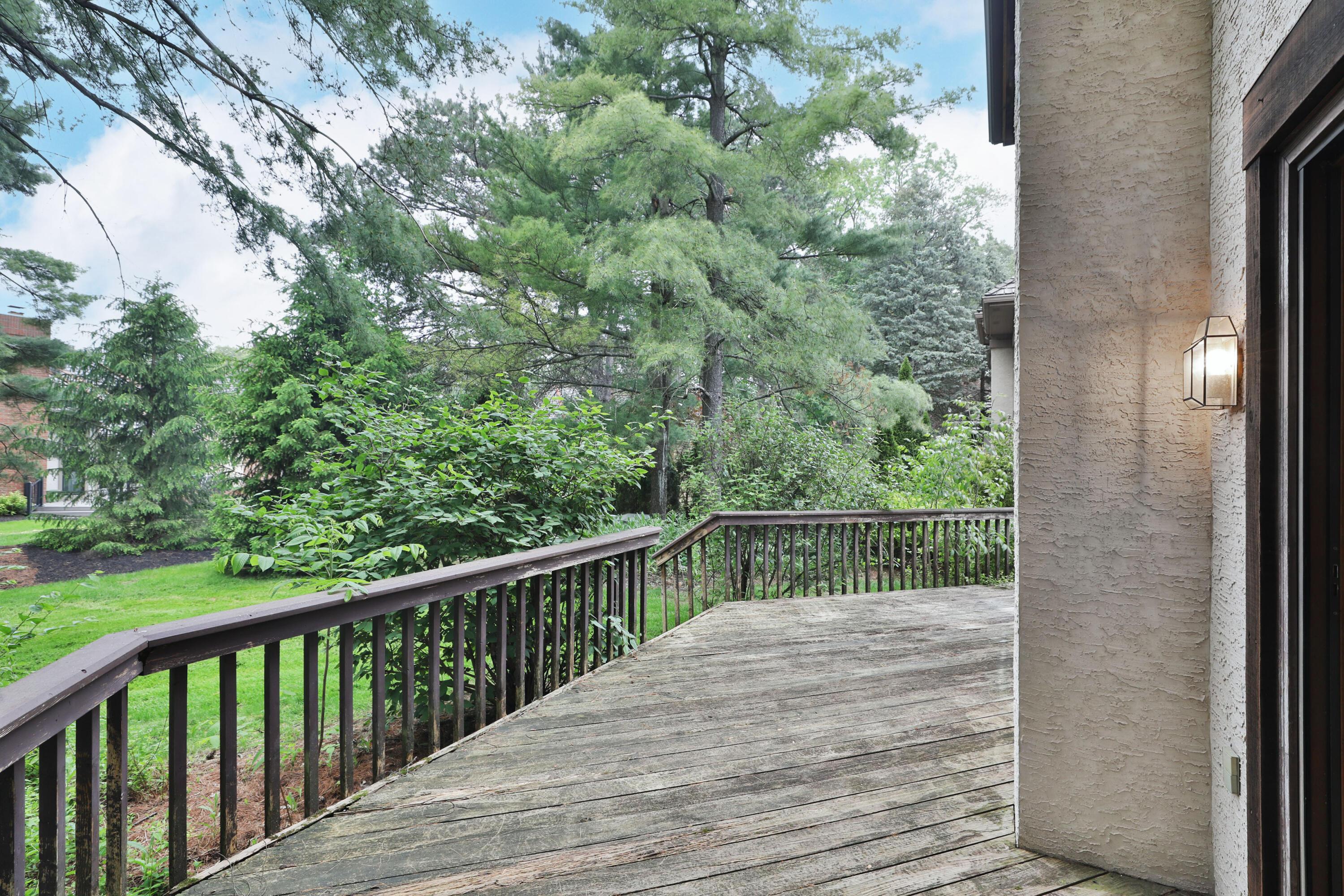 128 Green Springs Drive, Columbus, Ohio image 42