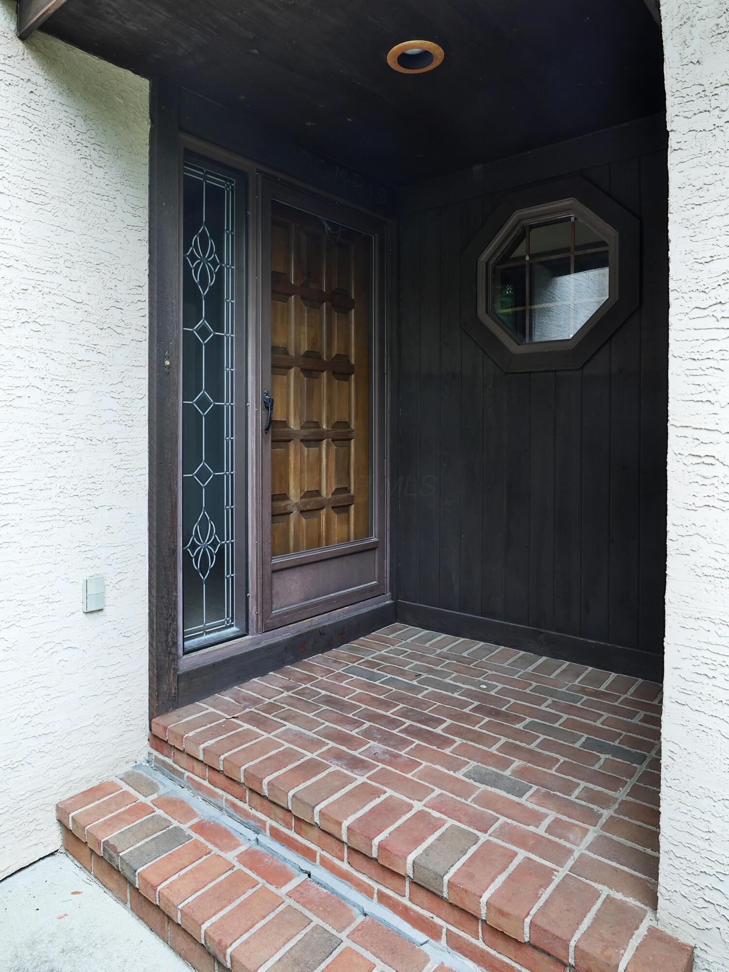 128 Green Springs Drive, Columbus, Ohio image 5