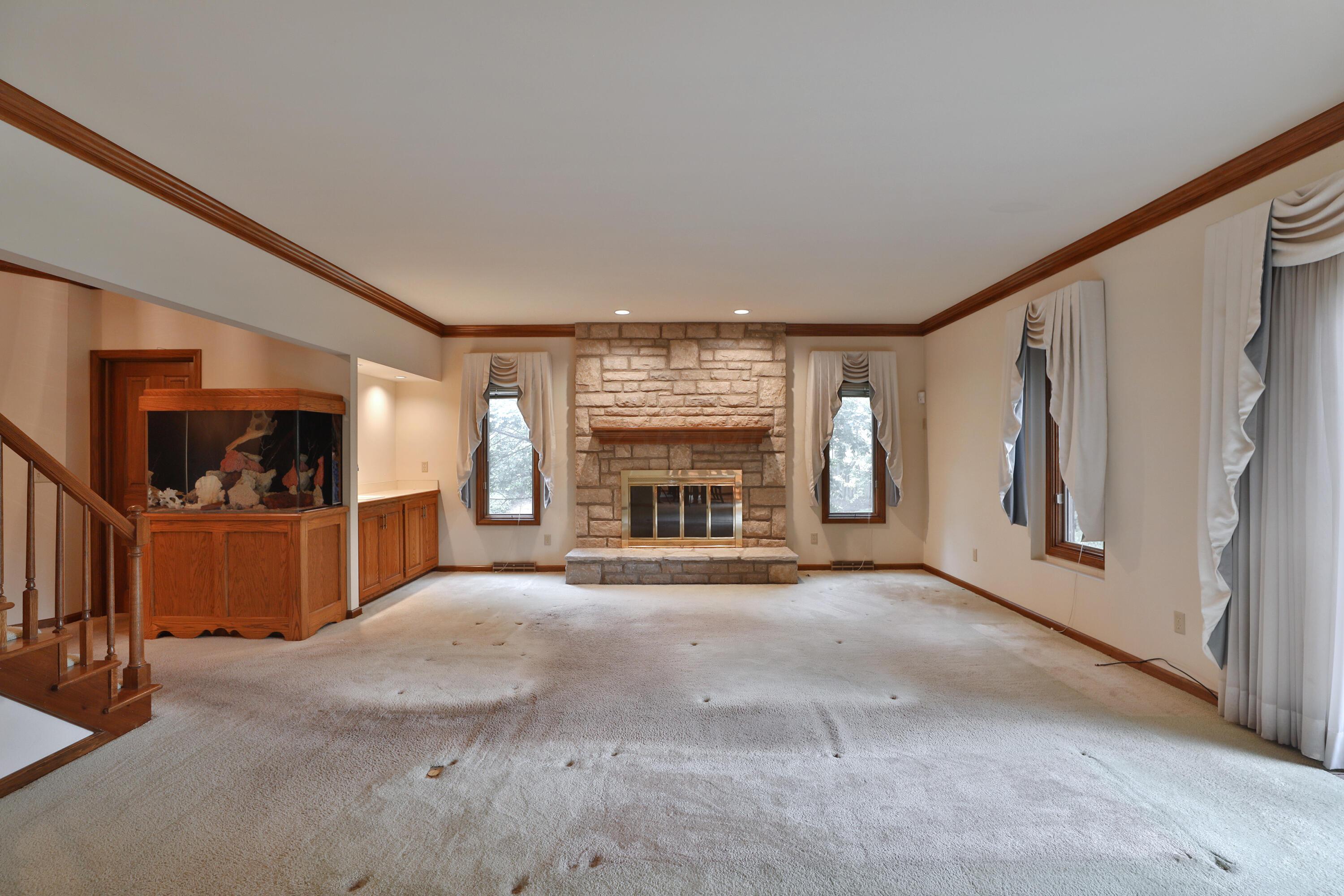 128 Green Springs Drive, Columbus, Ohio image 12