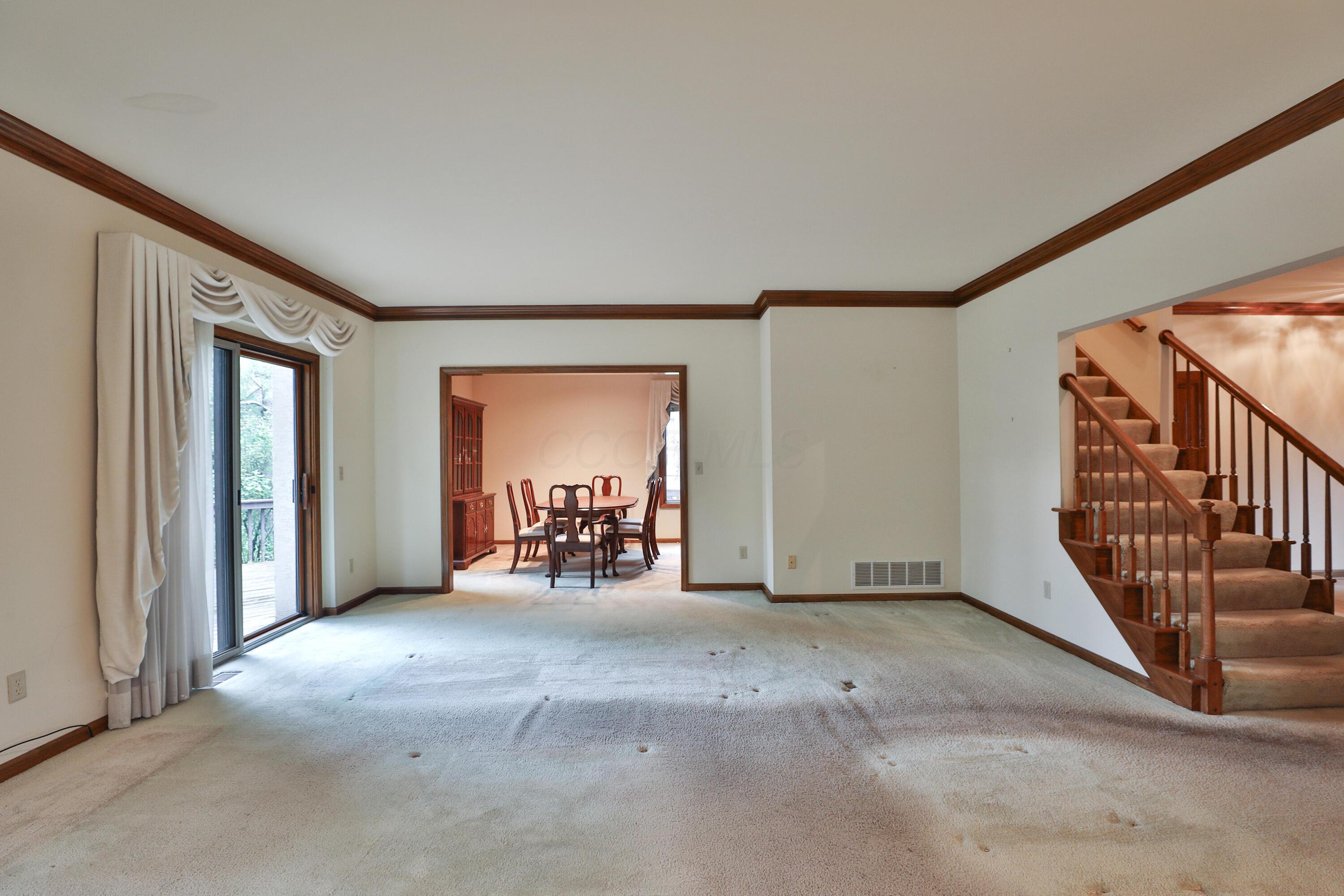 128 Green Springs Drive, Columbus, Ohio image 15