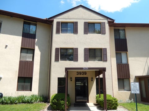 Condo For Sale - 3939 Karl Road #103<br/> Columbus, OH 43224
