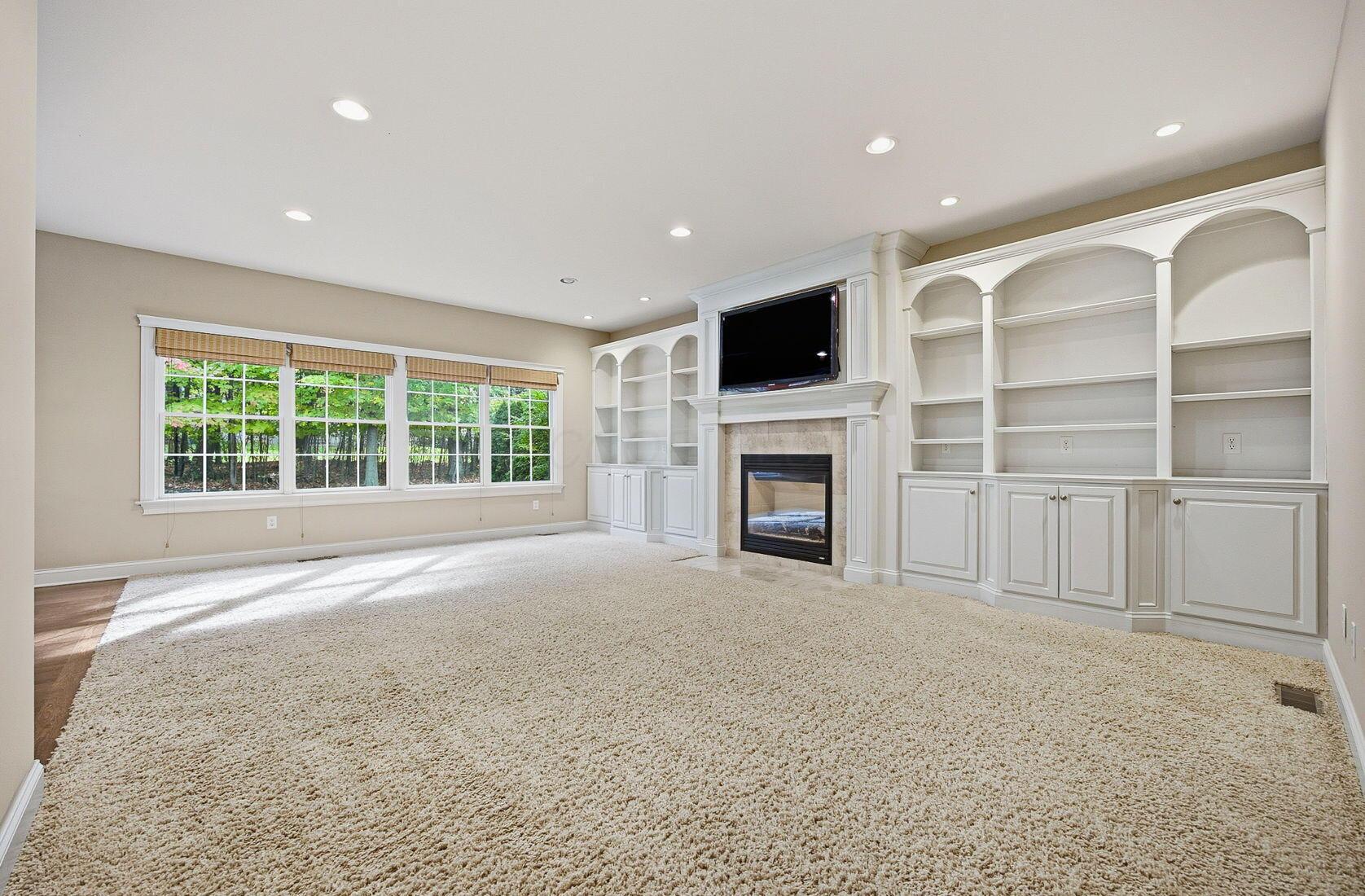 Westerville, Ohio 43082, United States, 5 Bedrooms Bedrooms, ,5 BathroomsBathrooms,Residential,Active,228462