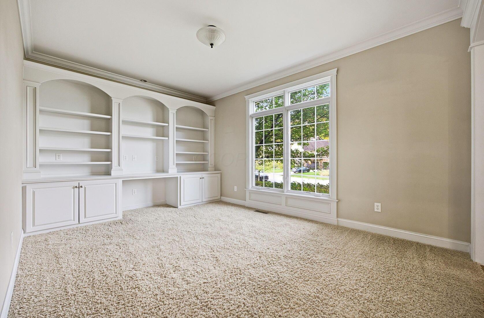 Westerville, Ohio 43082, United States, 5 Bedrooms Bedrooms, ,5 BathroomsBathrooms,Residential,Active,228462