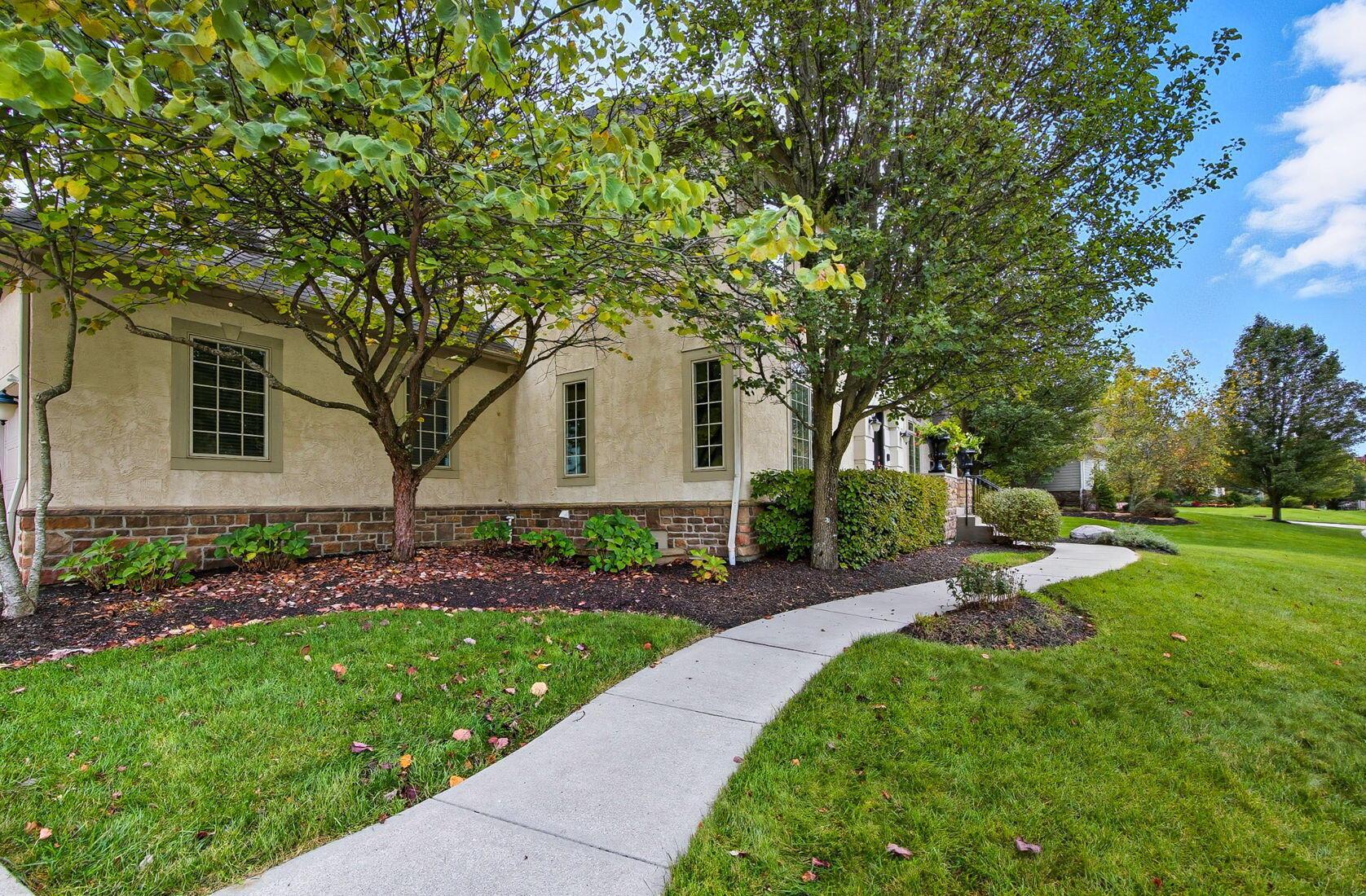 Westerville, Ohio 43082, United States, 5 Bedrooms Bedrooms, ,5 BathroomsBathrooms,Residential,Active,228462