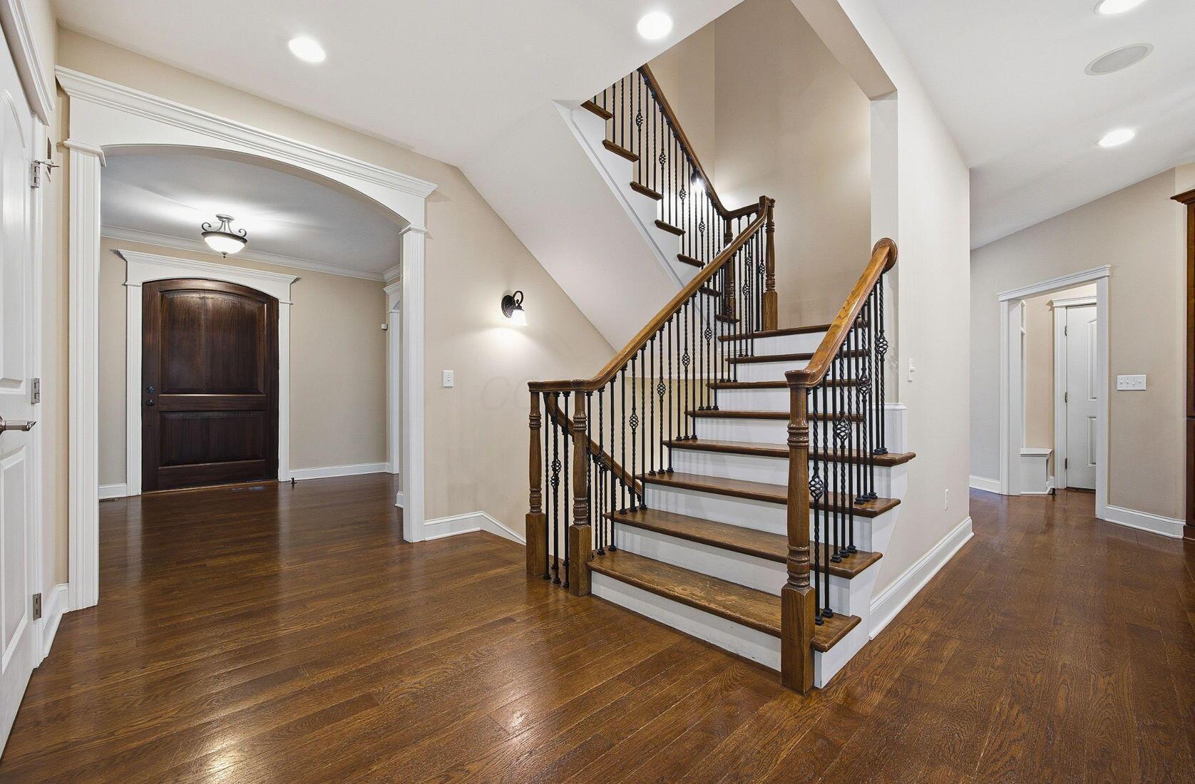 Westerville, Ohio 43082, United States, 5 Bedrooms Bedrooms, ,5 BathroomsBathrooms,Residential,Active,228462