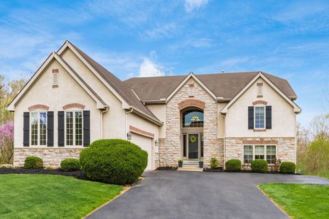 Photo of 2648 Upland View Court, Newark, OH 43055 (MLS # 223010562)