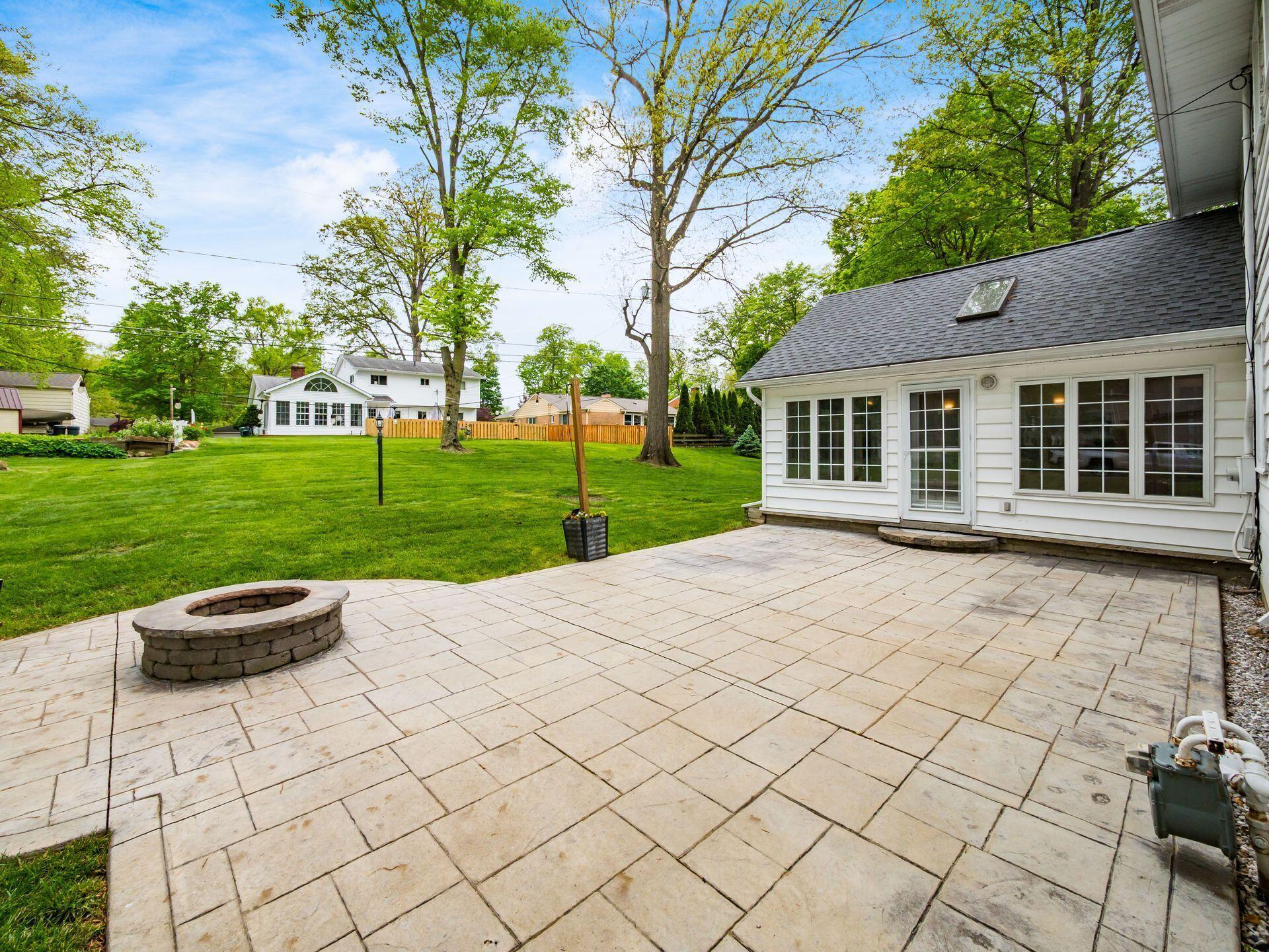 233 Devon Road