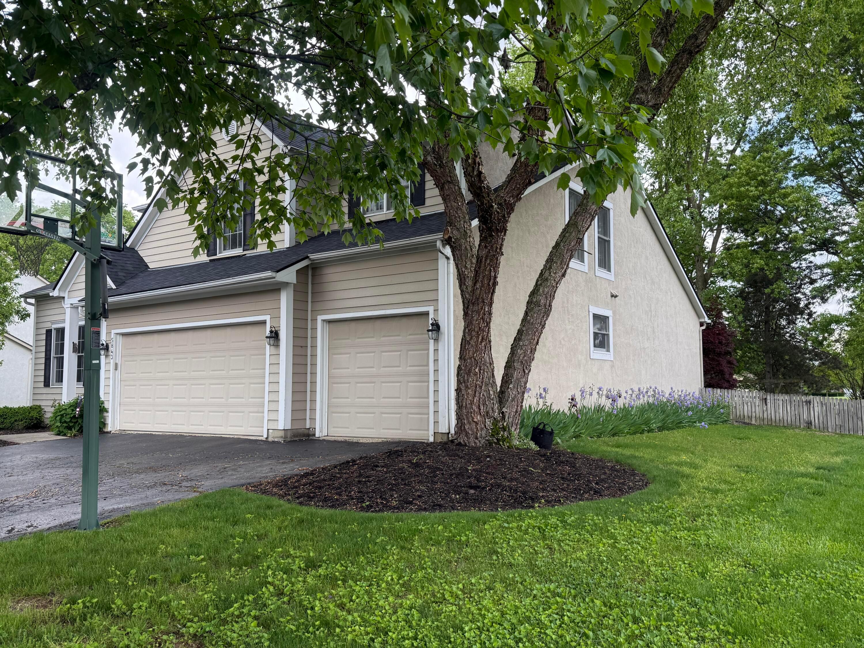 5843 Burnett Drive, Galena, Ohio image 4