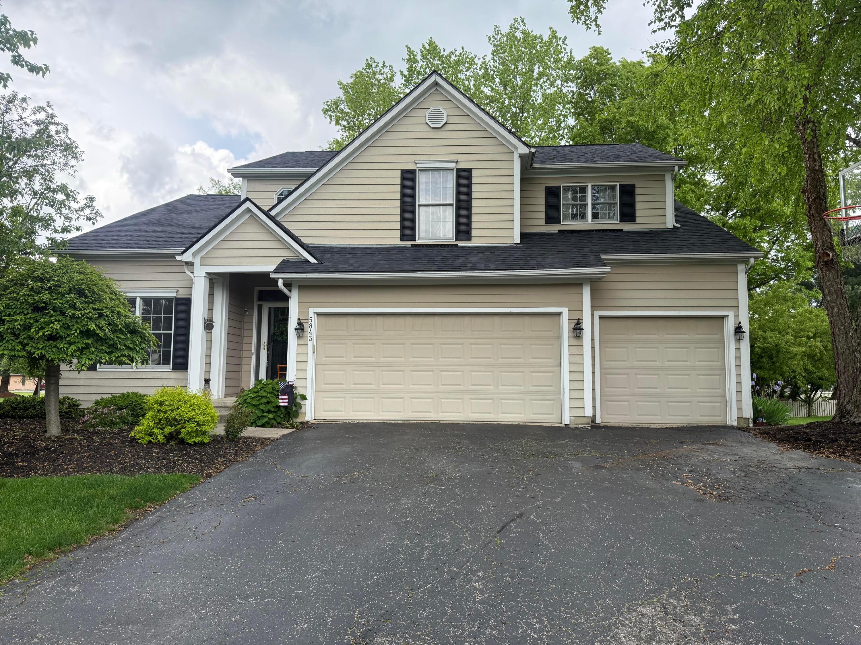 5843 Burnett Drive, Galena, Ohio image 2