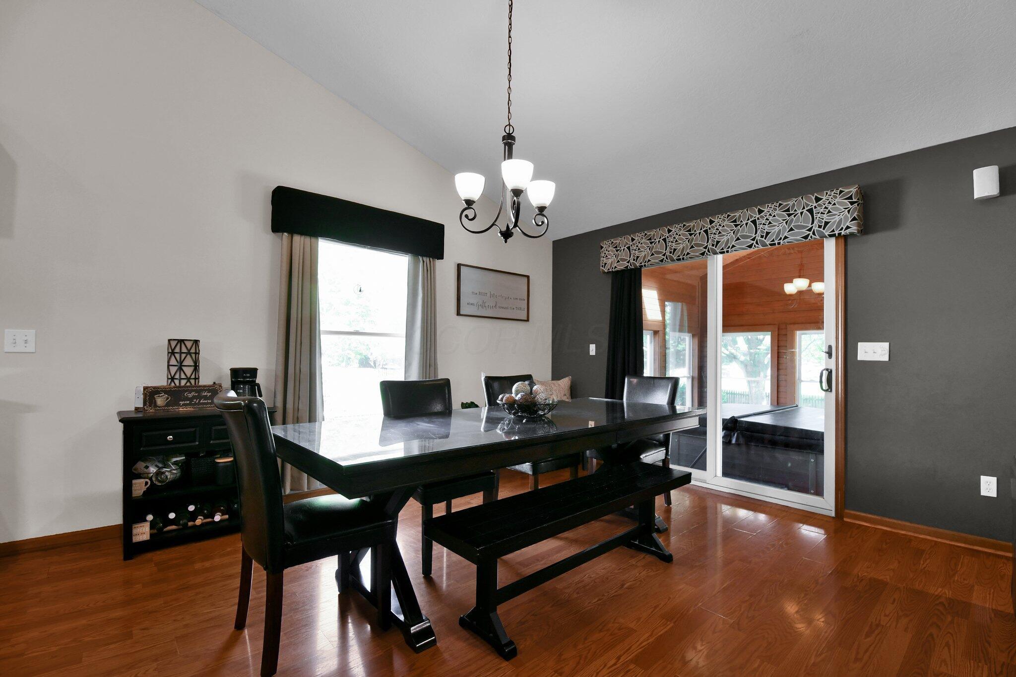 5843 Burnett Drive, Galena, Ohio image 21