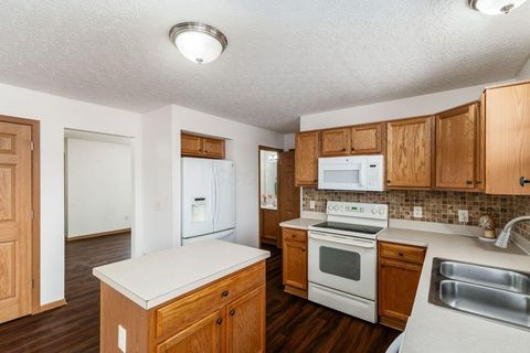 Tiny photo for 431 Vanderbuilt Street, Pickerington, OH 43147 (MLS # 226003181)