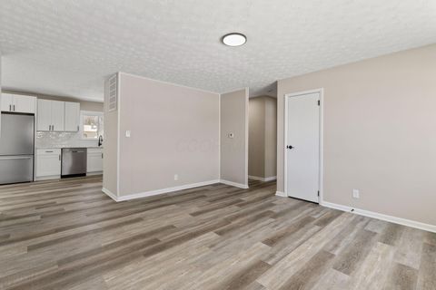 Tiny photo for 377 S Murray Hill Road, Columbus, OH 43228 (MLS # 226002769)