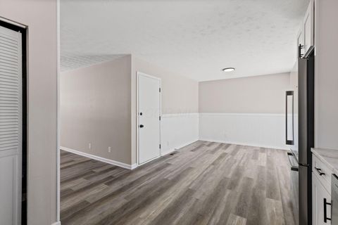 Tiny photo for 377 S Murray Hill Road, Columbus, OH 43228 (MLS # 226002769)