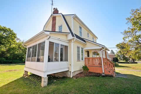 Tiny photo for 42 Maplewood Avenue, Columbus, OH 43213 (MLS # 225037536)