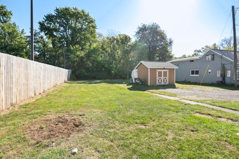 Tiny photo for 42 Maplewood Avenue, Columbus, OH 43213 (MLS # 225037536)