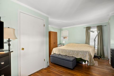 Tiny photo for 42 Maplewood Avenue, Columbus, OH 43213 (MLS # 225037536)