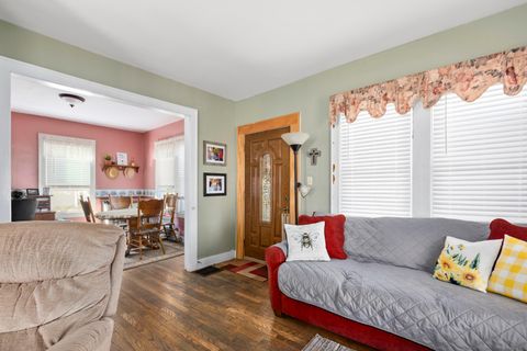 Tiny photo for 42 Maplewood Avenue, Columbus, OH 43213 (MLS # 225037536)