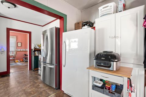 Tiny photo for 42 Maplewood Avenue, Columbus, OH 43213 (MLS # 225037536)