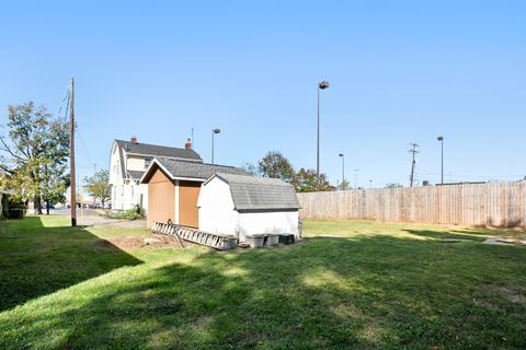 Tiny photo for 42 Maplewood Avenue, Columbus, OH 43213 (MLS # 225037536)