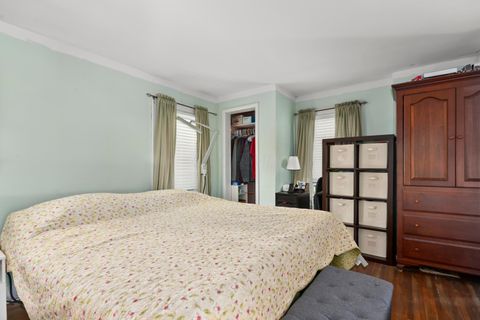 Tiny photo for 42 Maplewood Avenue, Columbus, OH 43213 (MLS # 225037536)