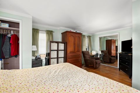Tiny photo for 42 Maplewood Avenue, Columbus, OH 43213 (MLS # 225037536)
