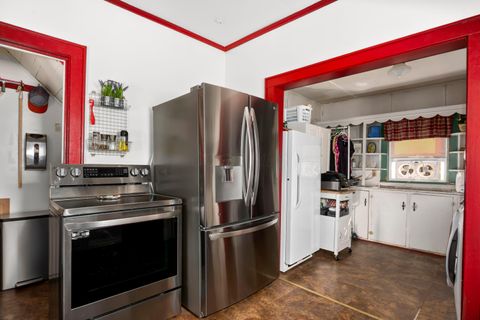 Tiny photo for 42 Maplewood Avenue, Columbus, OH 43213 (MLS # 225037536)