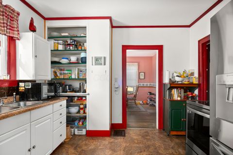 Tiny photo for 42 Maplewood Avenue, Columbus, OH 43213 (MLS # 225037536)