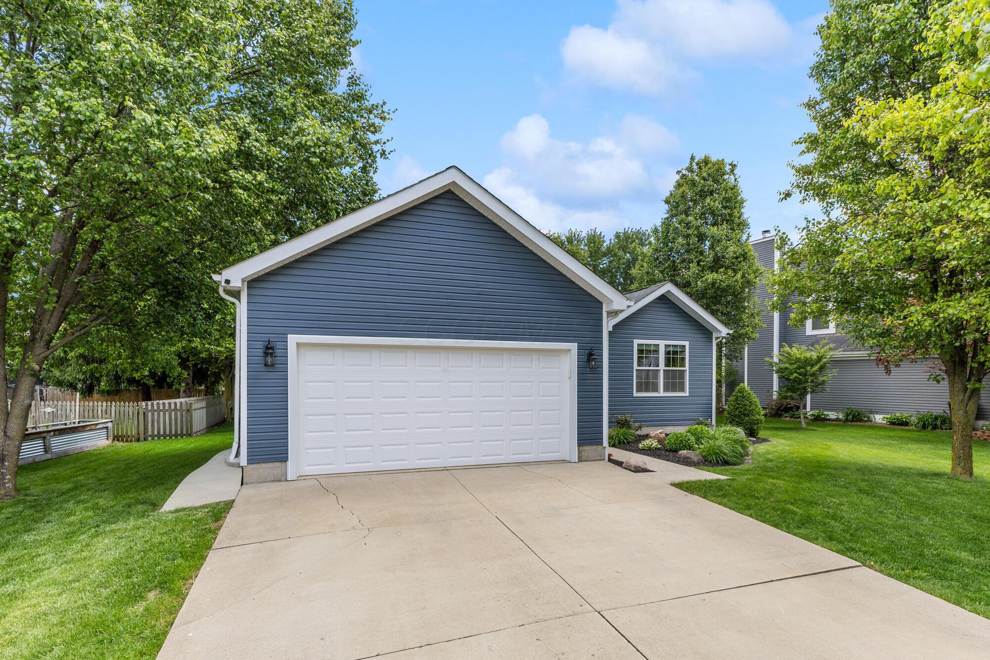 736 Prairie Road