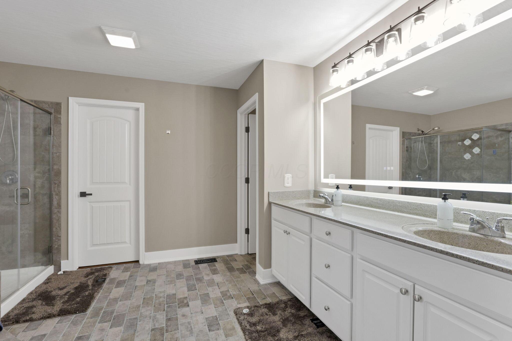 667 Green Forest Place, Lithopolis, Ohio image 34