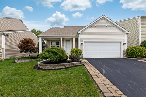 Photo of 203 Cloverhill Drive, Galloway, OH 43119 (MLS # 226035873)