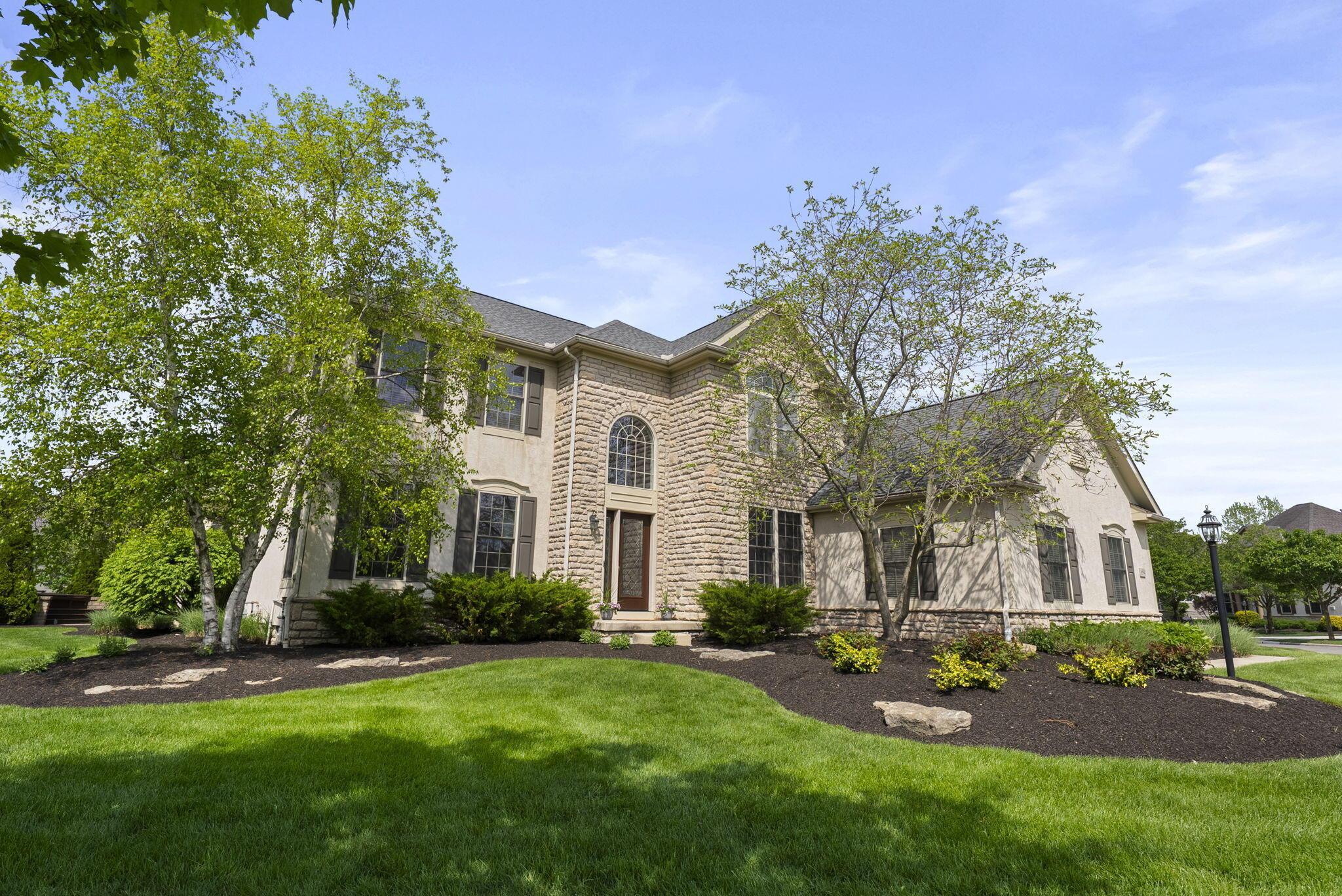 6594 Baronscourt Loop