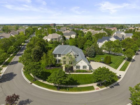 Photo of 6594 Baronscourt Loop, Dublin, OH 43016 (MLS # 226013938)