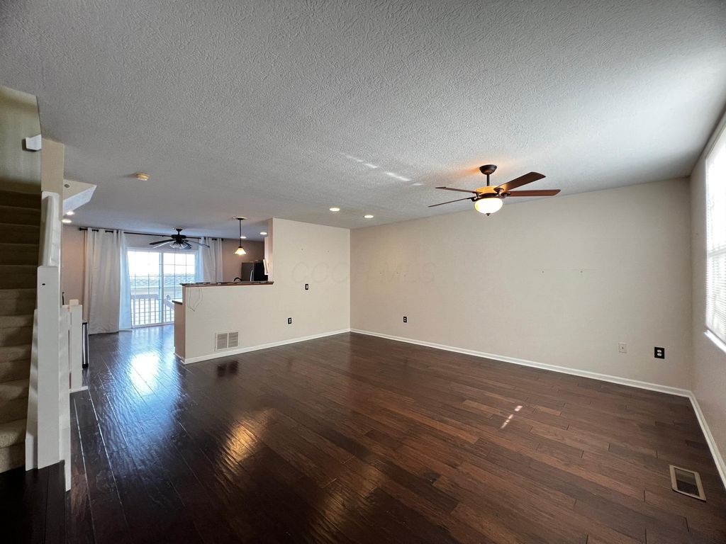 Photo of 7288 W Campus Road 19 #19, New Albany, OH 43054 (MLS # 226000047)