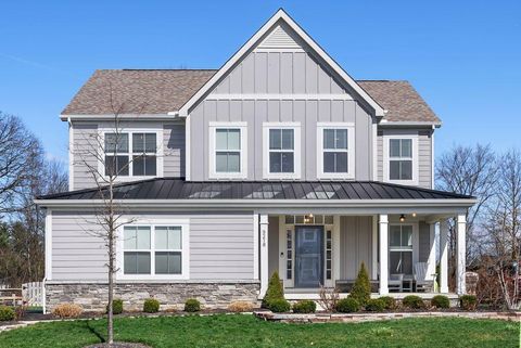 Photo of 9218 Pickens Drive, Blacklick, OH 43004 (MLS # 226007800)