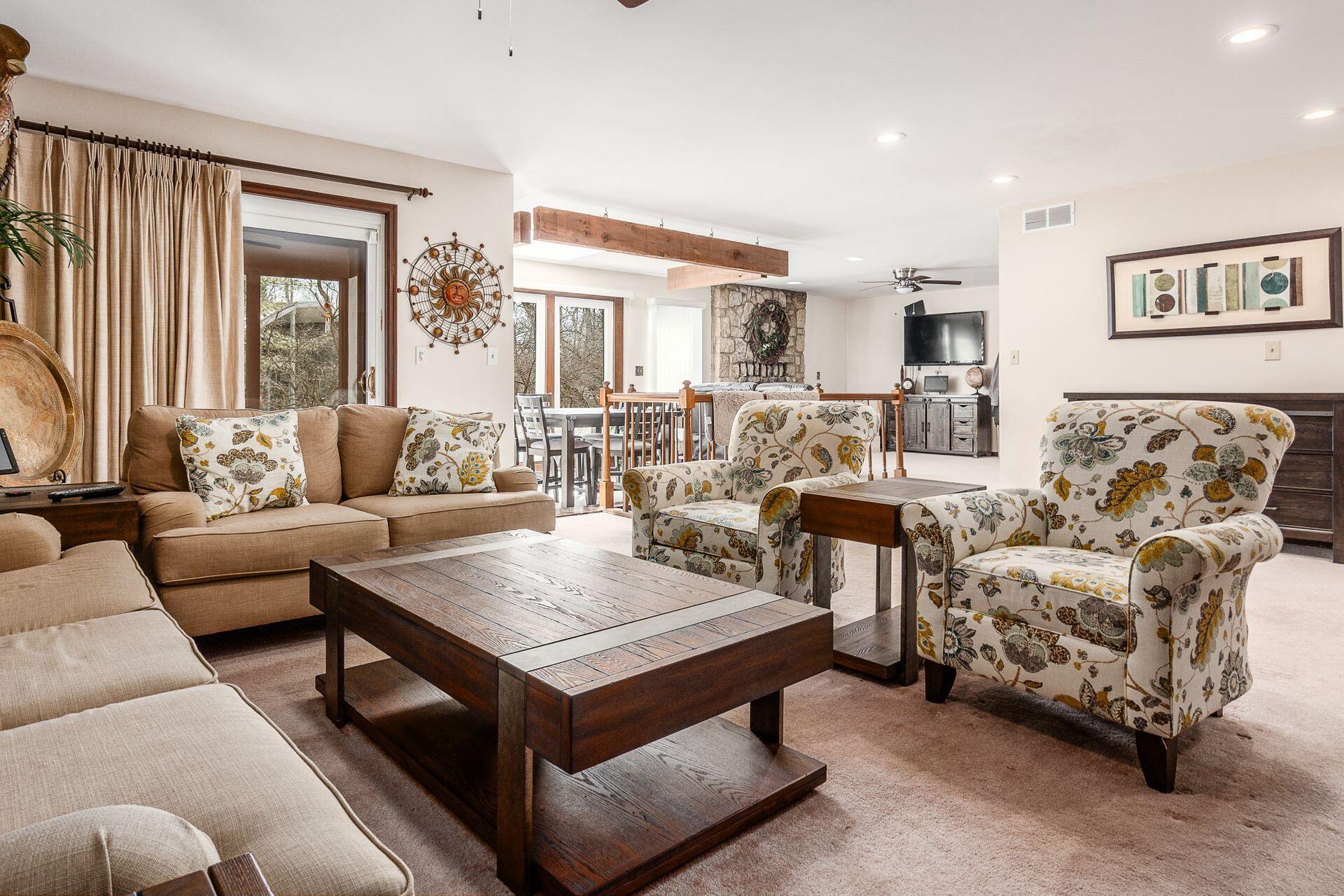 202 Monterey Drive, Dublin, Ohio image 4