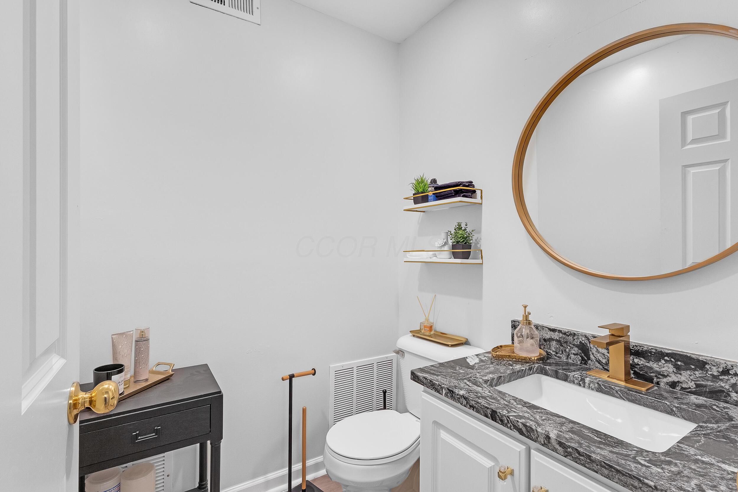 5167 Vinings Boulevard