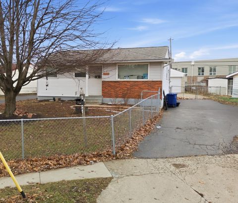 Photo of 3860 Briggs Road, Columbus, OH 43228 (MLS # 226001194)