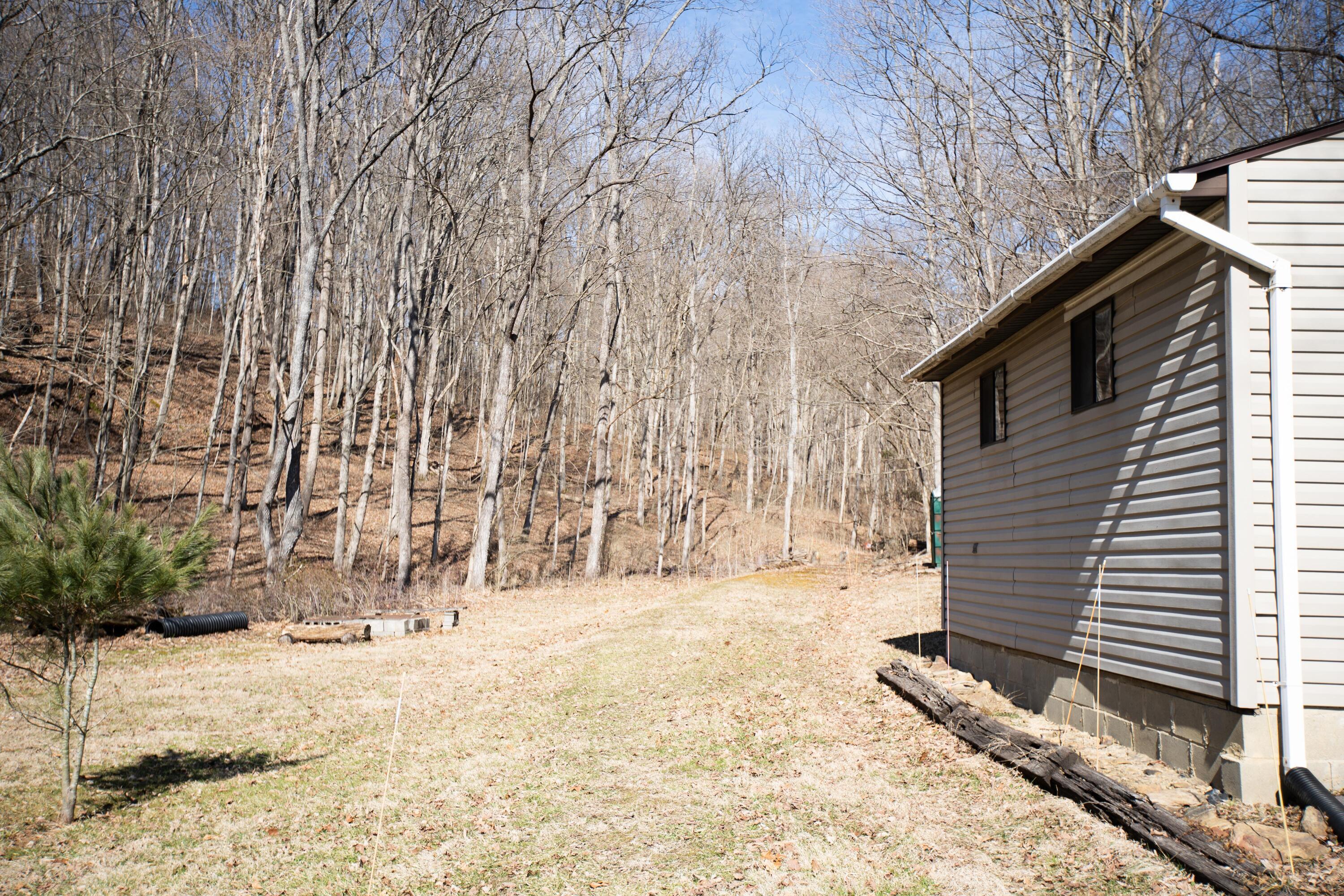 4624 Rhoric Road, Athens, Ohio image 2