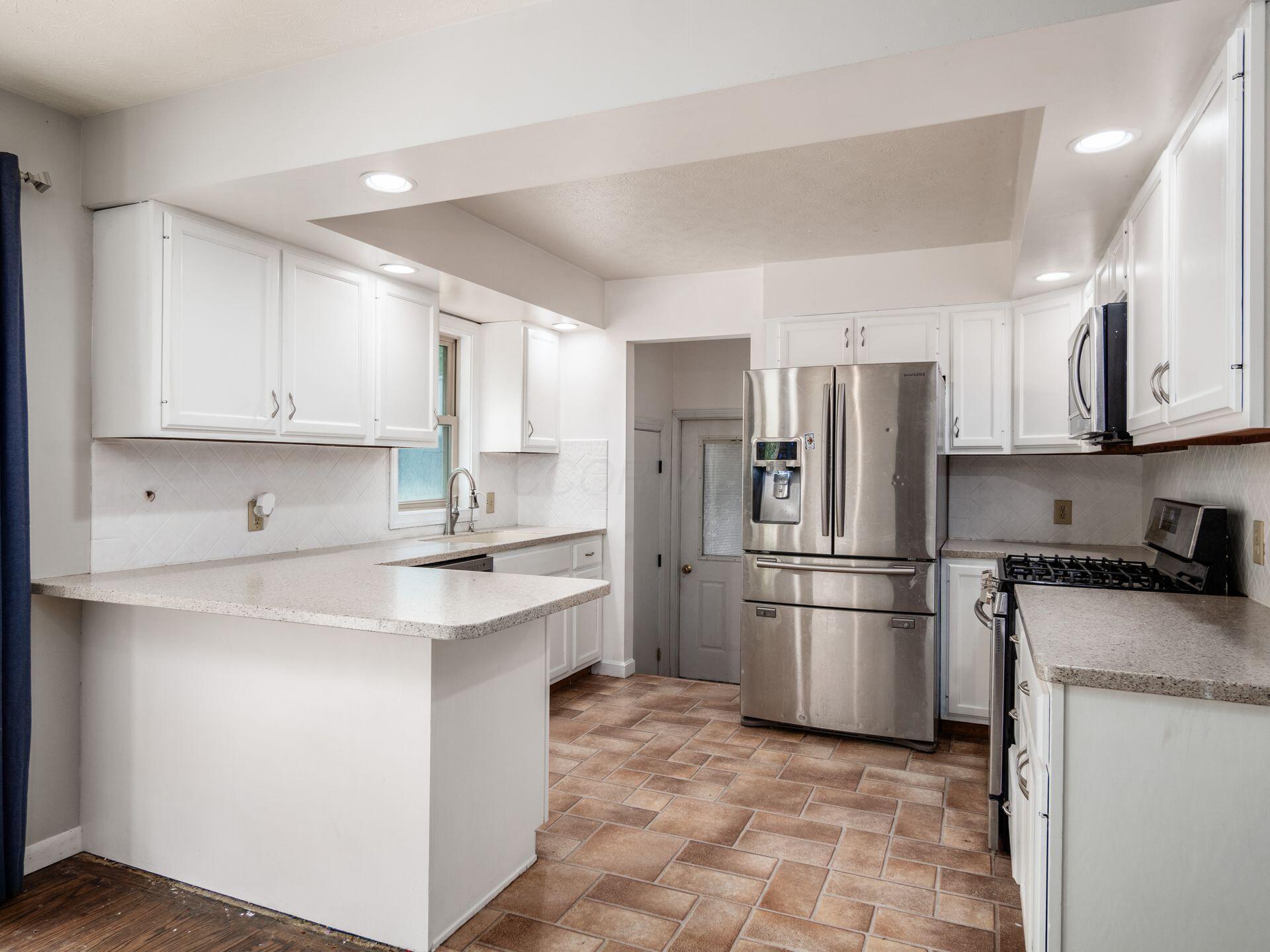 14288 Wooster Road, Mount Vernon, Ohio image 3