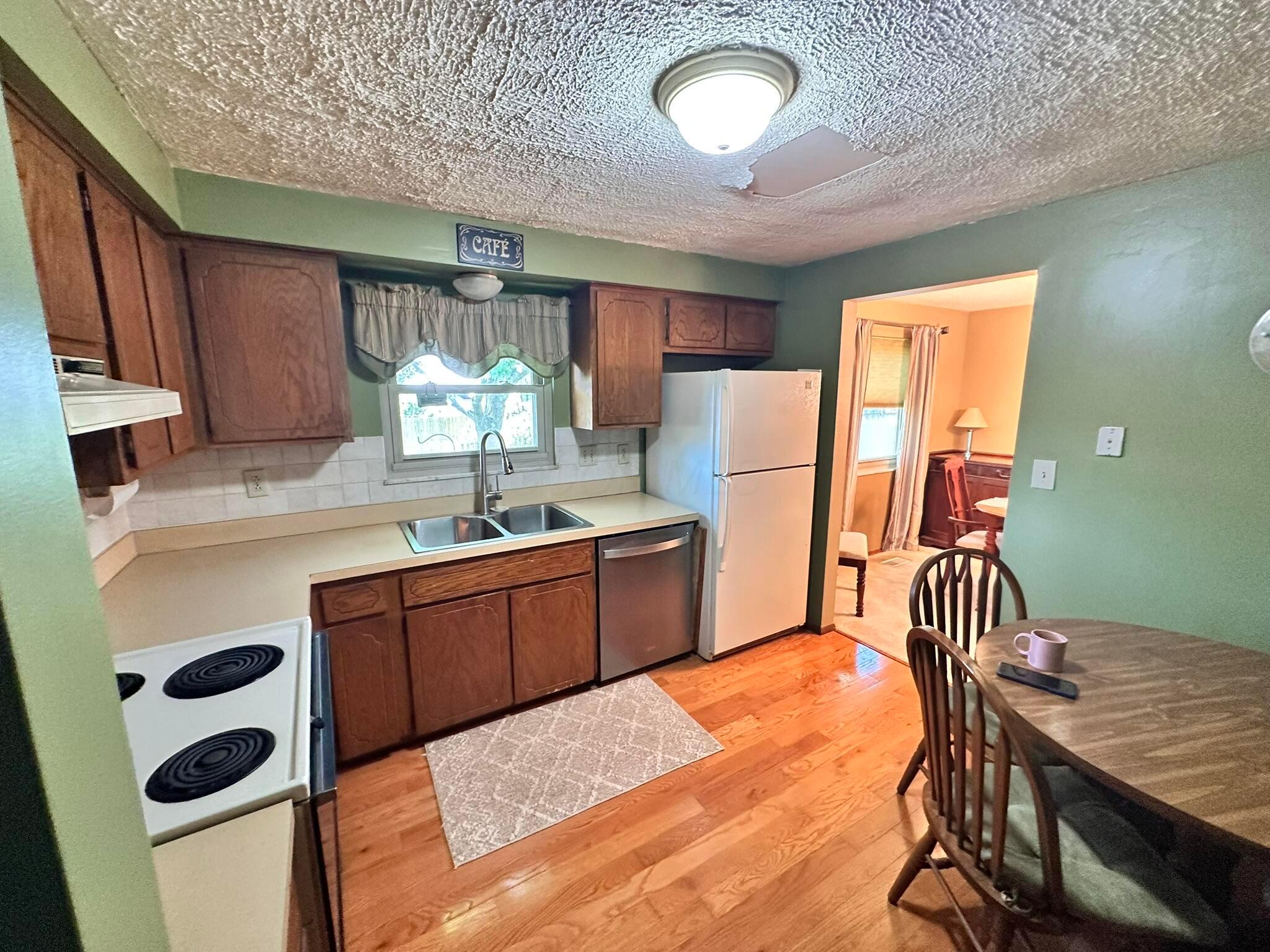 8511 Nimitz Drive, Powell, Ohio image 16