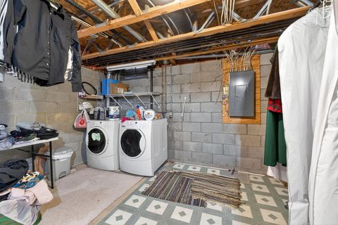 Tiny photo for 2071 Tamarin Drive 9C #9C, Columbus, OH 43235 (MLS # 226003499)