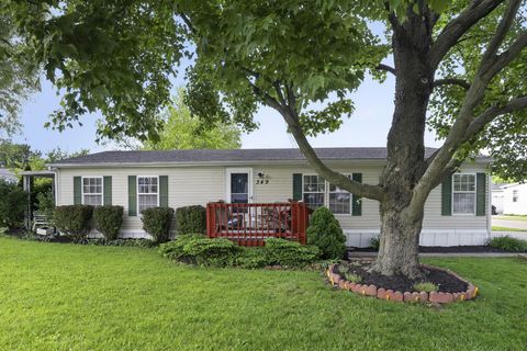 Photo of 1100 Thornwood Drive SW Lot 349 #Lot 349, Heath, OH 43056 (MLS # 226017117)