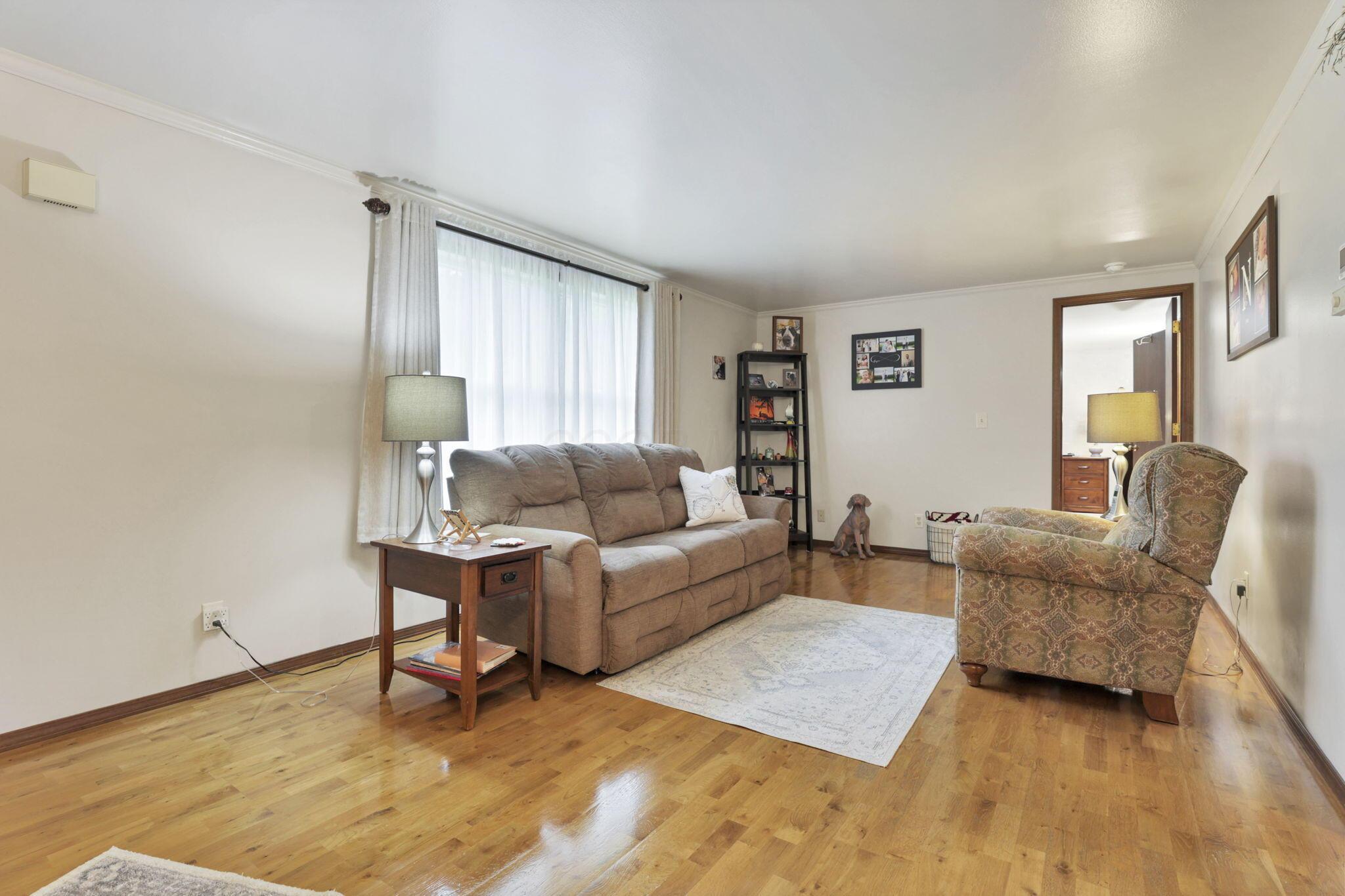 4125 Casa Boulevard, Grove City, Ohio image 8