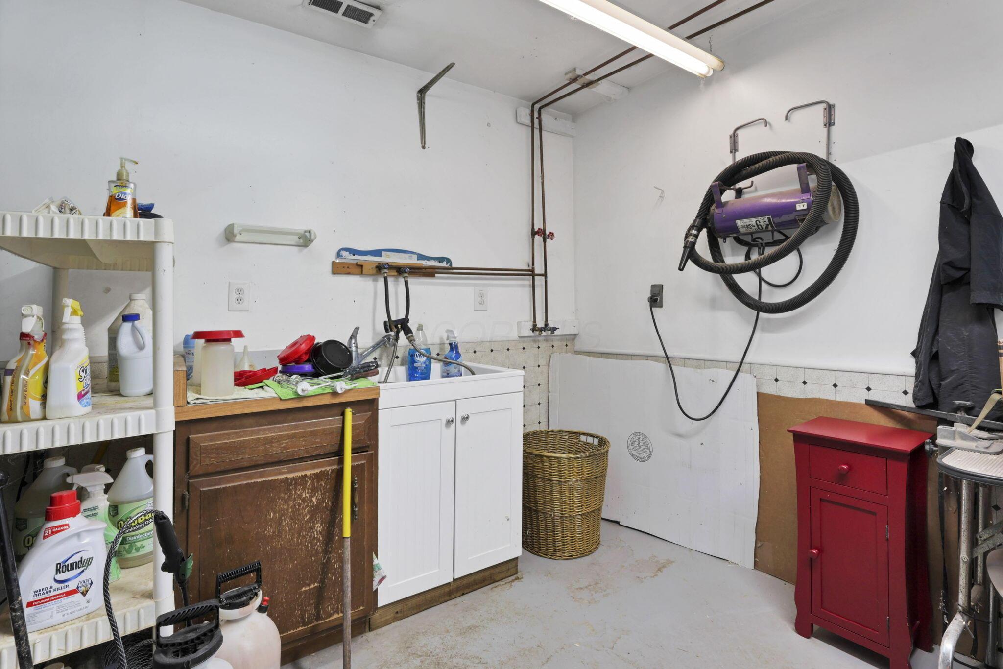 4125 Casa Boulevard, Grove City, Ohio image 27