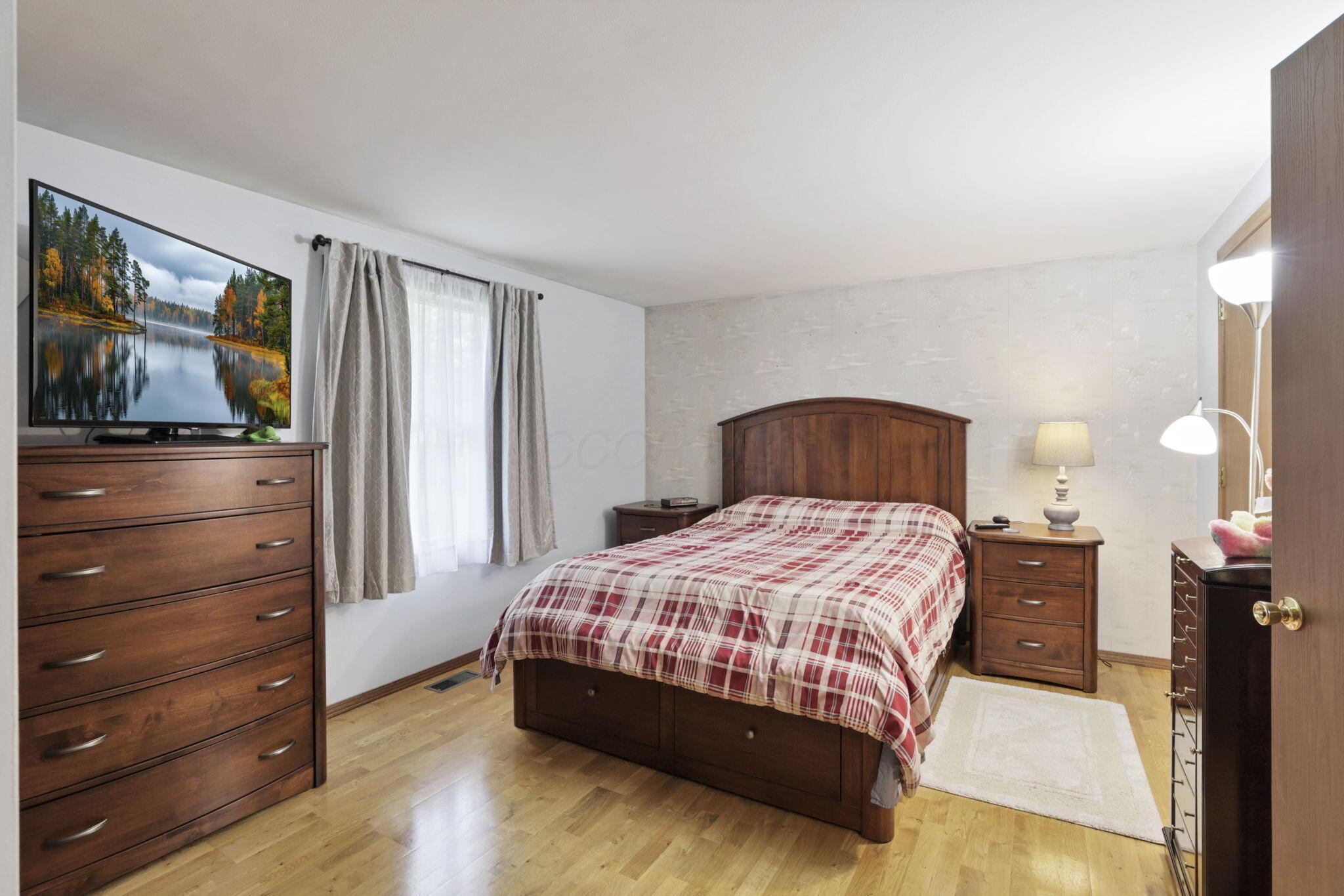 4125 Casa Boulevard, Grove City, Ohio image 17