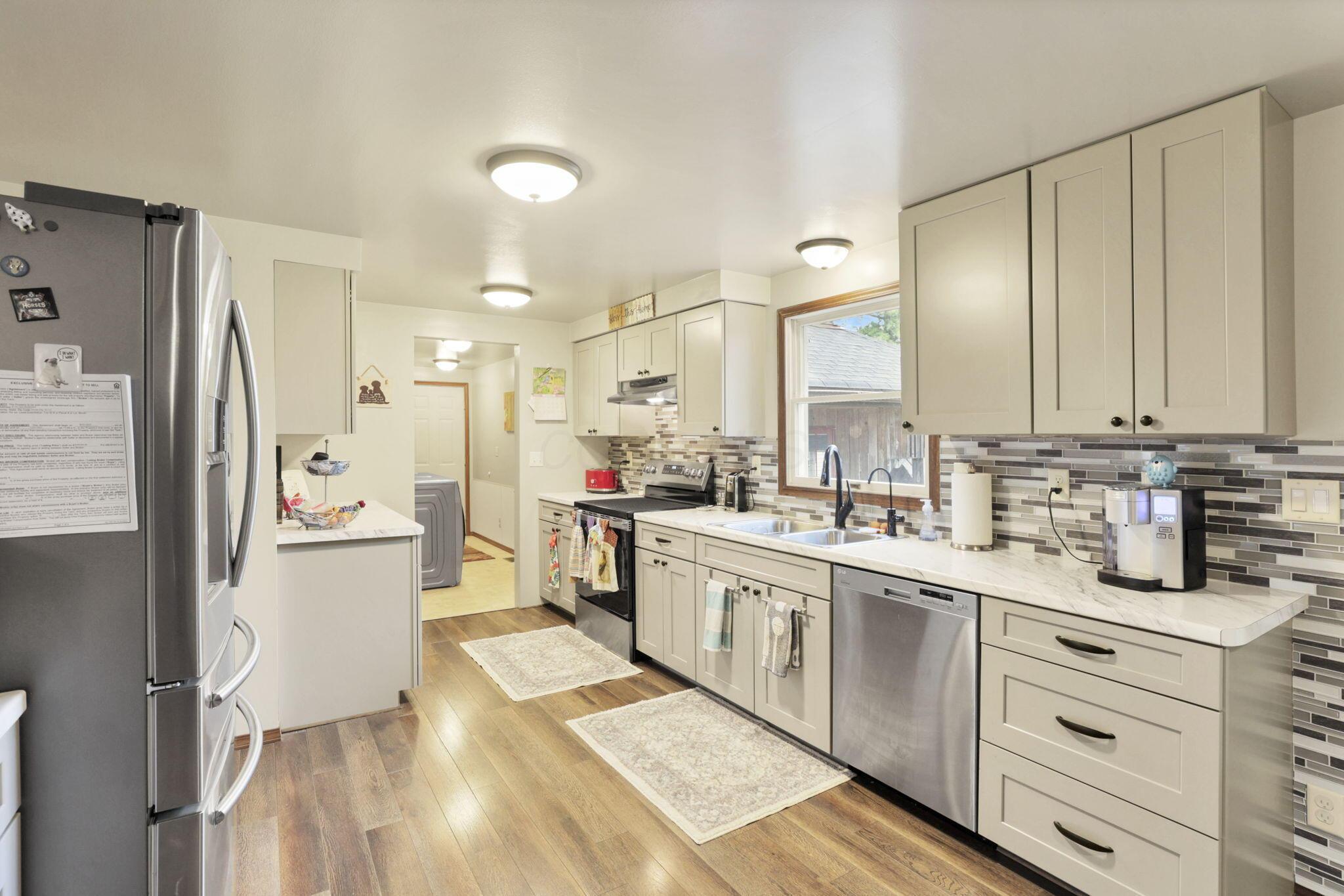 4125 Casa Boulevard, Grove City, Ohio image 13