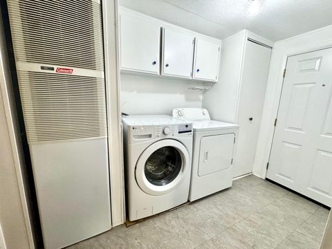 Tiny photo for 791 Scarlett Lane, Columbus, OH 43207 (MLS # 225044276)