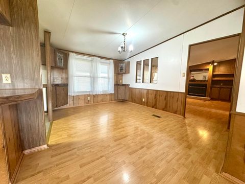 Tiny photo for 791 Scarlett Lane, Columbus, OH 43207 (MLS # 225044276)