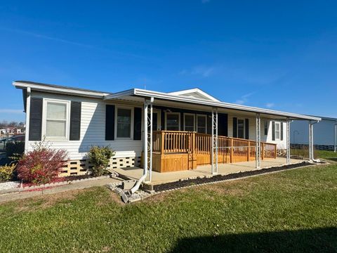 Tiny photo for 791 Scarlett Lane, Columbus, OH 43207 (MLS # 225044276)