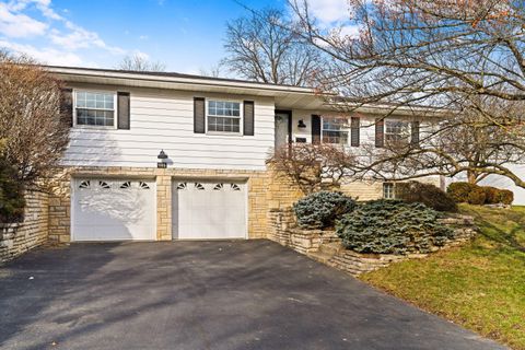 Photo of 946 Birchmont Road, Columbus, OH 43220 (MLS # 226002414)